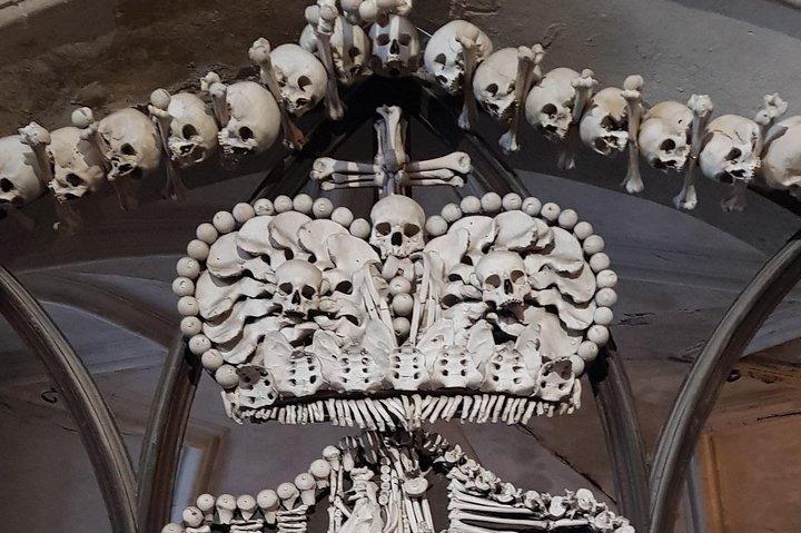 Kutná Hora and Bone church - private with PersonalPragueGuide