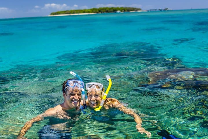 Seawalker Helmet Experience and Green Island Combo from Cairns