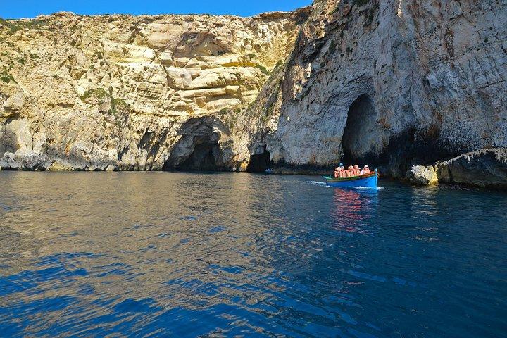 Blue Grotto and Marsaxlokk Half-Day Tour from Valletta