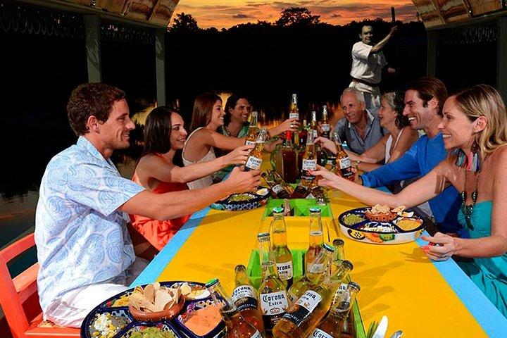 Tour Xoximilco From Cancun with Transportation Included