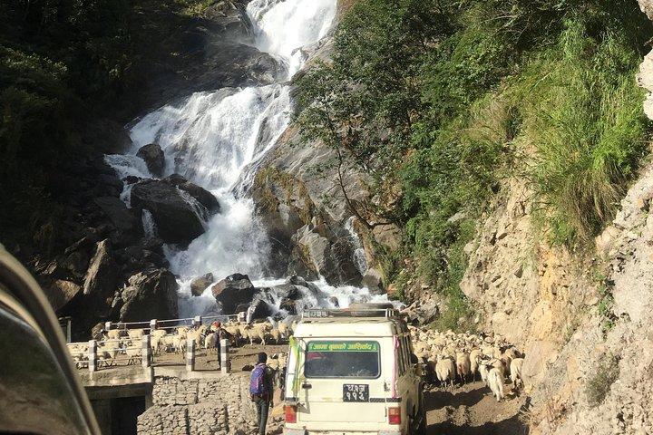 3Days 4WD Private Jeep Drive to MUSTANG-Jomsom/Muktinath from Pokhara