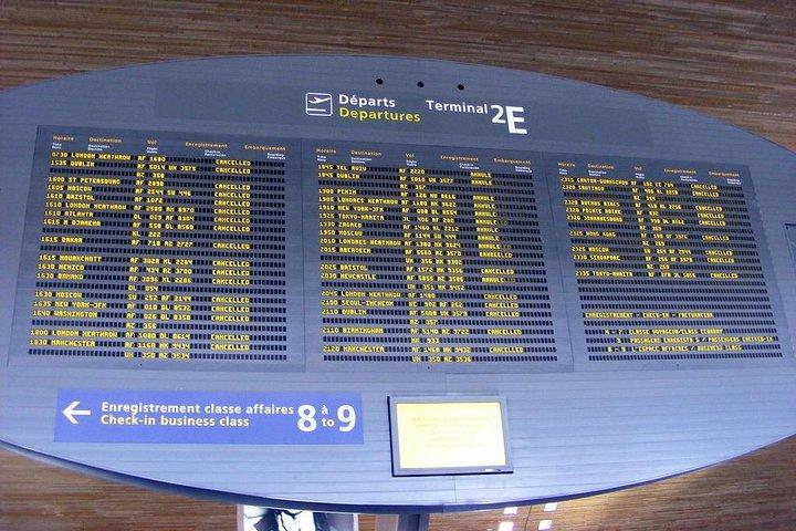 From Paris to CDG airport or From CDG airport to Paris (one way)