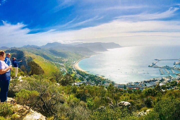 Three Day Private tour: Table Mountain, City, Cape Peninsula and Winelands