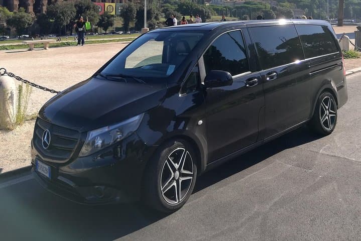 Private transfer from Rome Airport (FCO) to Civitavecchia
