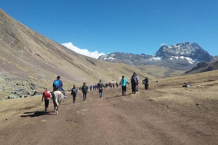 Rainbow Mountain Day Trip and Red Valley (Optional) With Meals
