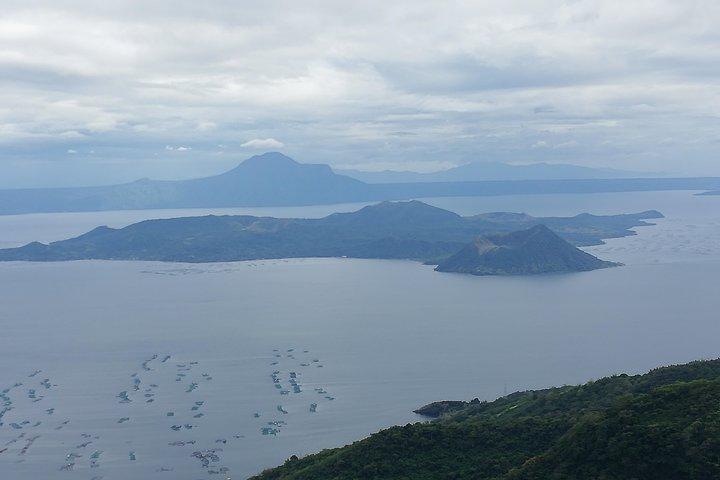Private Tour: Tagaytay Taal Volcano View | Pagsanjan Falls (2in1)