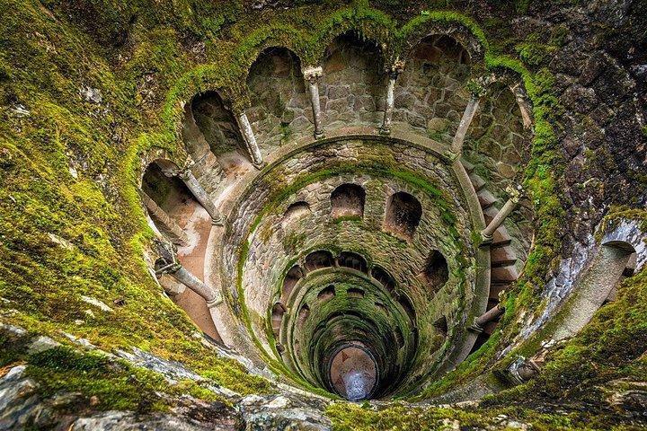 Private Tour: Discover the best of Sintra in 1 day avoiding queues