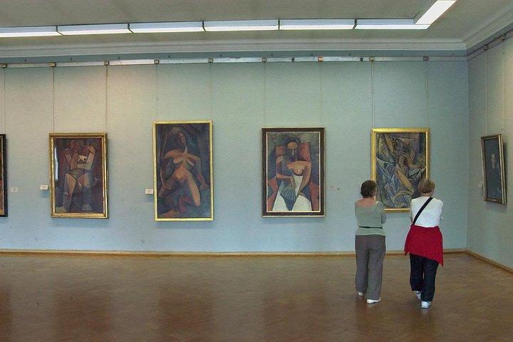 Mahmoud Khalil Museum and arts tour