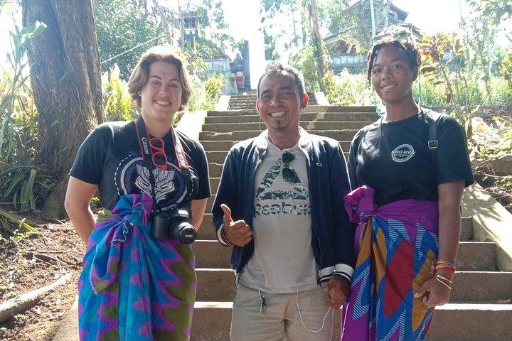 Tanah Lot Uluwatu Kecak and Fire Dance Private Tour