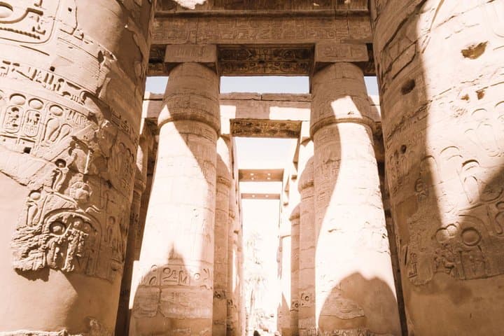 Full Day Tour to East and West Banks of Luxor (Private)
