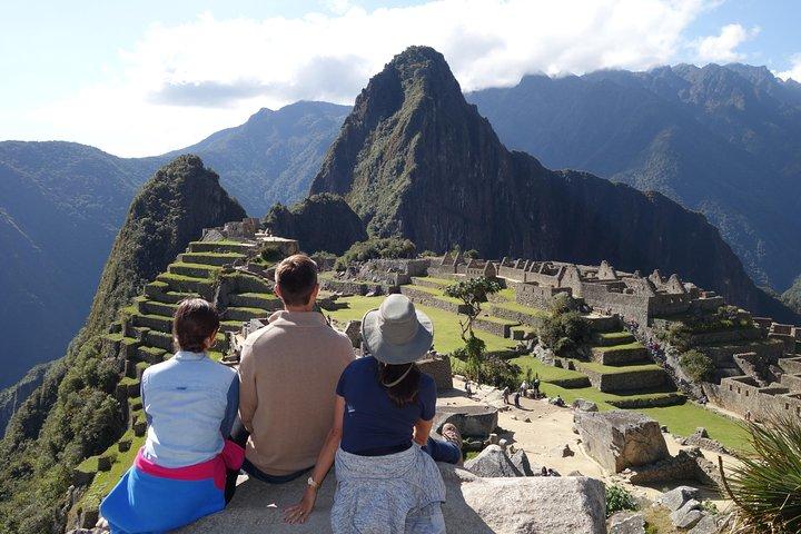 Machu Picchu Private Tour from Aguas Calientes (Tickets included)