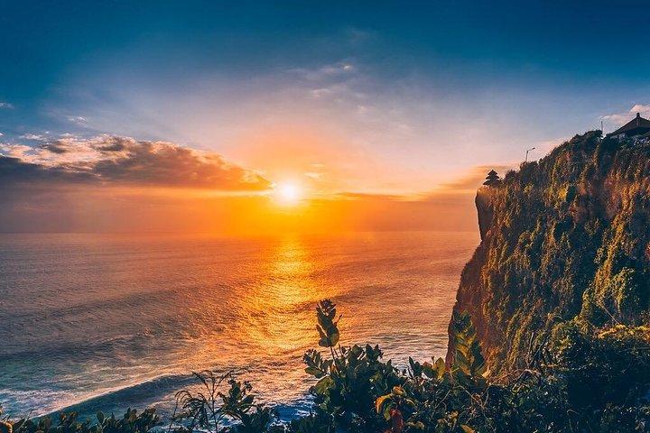 Incredible Uluwatu Temple Sunset & Kecak Fire Dance