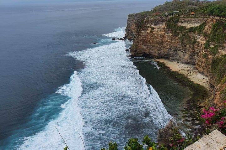 Incredible Uluwatu Temple Sunset & Kecak Fire Dance