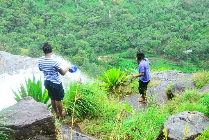 Trekking to The Highest Waterfall in Sri Lanka from Ella
