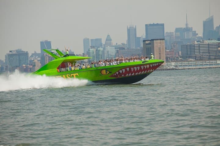 Circle Line: NYC BEAST Speedboat Ride