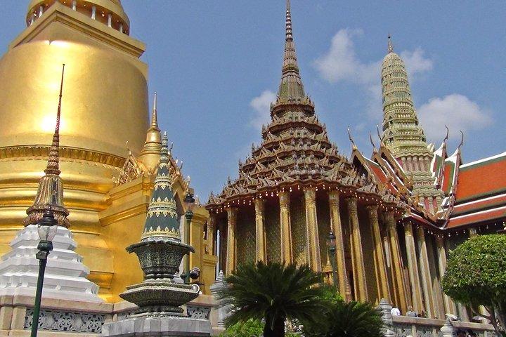 Thai Tour Guide: PRIVATE Highlight of Bangkok + Simple Thai Lunch