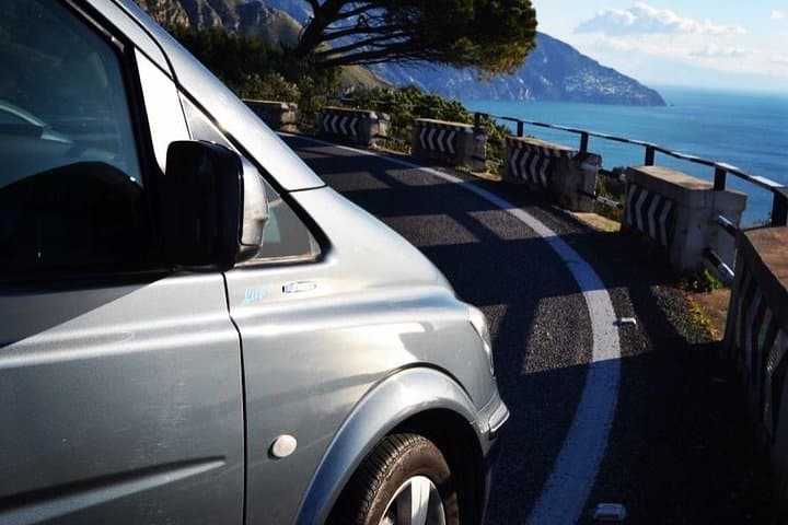 Transfer İzmir Airport to/from Kusadasi City Center Area