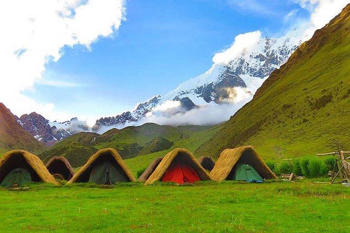 5-Day: Salkantay Trek to Machupicchu and Humantay Lake