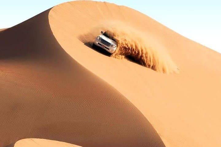 Dubai Desert Safari-BBQ Dinner, Belly Dance, Fire show