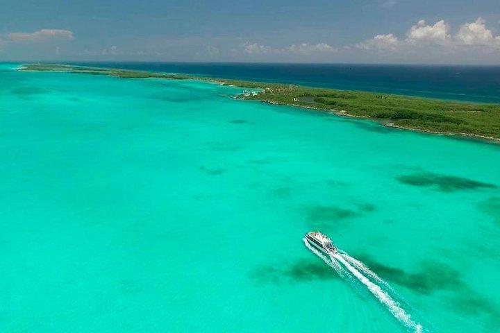 Excursion Isla Contoy & Isla Mujeres from Cancun