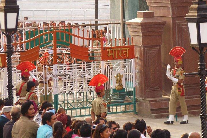 Wagah Border Amritsar Sightseeing Taxi