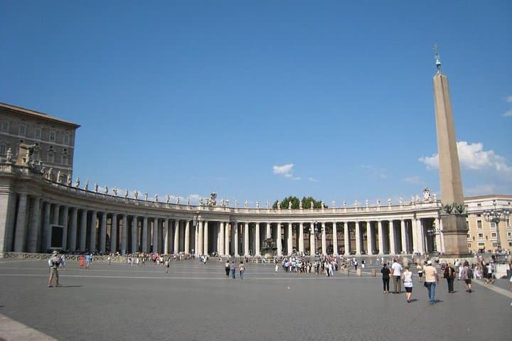 Vatican and Sistine Chapel SemiPrivate Tour with St.Peter's Entry