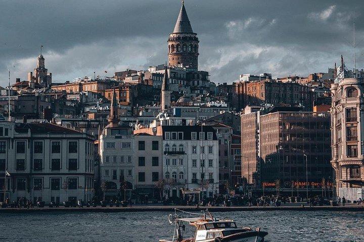 Bosphorus Dinner Cruise for Transit Passengers with Pick up