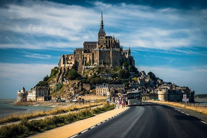 Private 12-hour round transfer to abbey of Mont Saint Michel Normandy from Paris