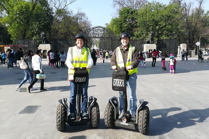 Mexico City Segway Tour: Reforma Avenue