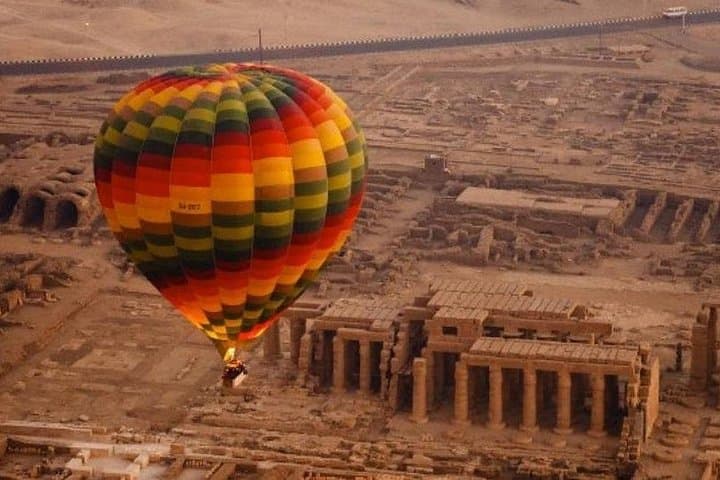 From Hurghada Private day trip to luxor , balloon, east, lunch and felucca