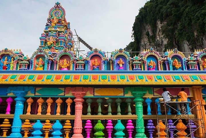 Batu Caves And Blue Mosque Tour From Kuala Lumpur