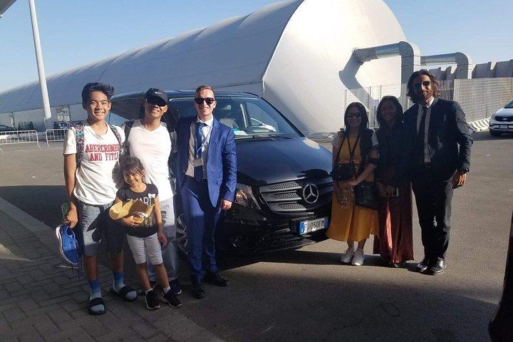 Private VIP Airport Transfer from Rome City to Rome Airport