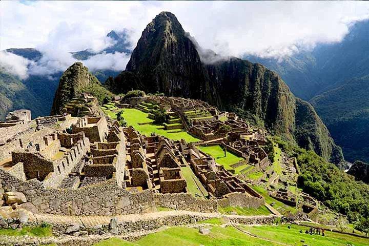 5-Day: Salkantay Trek to Machupicchu and Humantay Lake