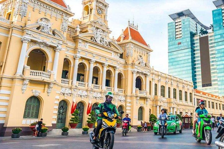 Ho Chi Minh City Shore Excursion: Private City Tour Including Cyclo Ride