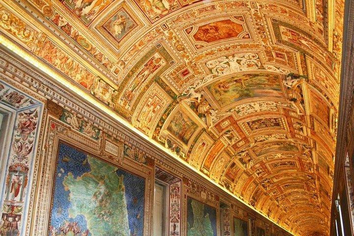 Vatican Museums & Sistine Chapel VIP small group tour(max 10 pax)