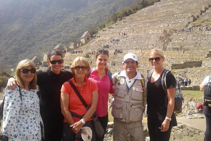 Group tour in Machupicchu from Aguas Calientes.