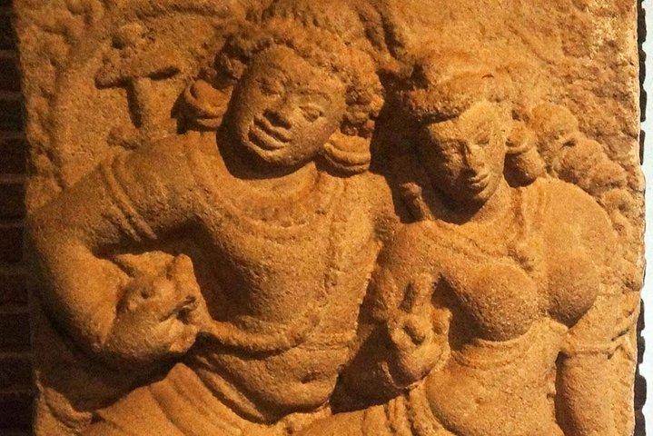 Day Tour Anuradhapura from Kandy by Lux Tours Lanka