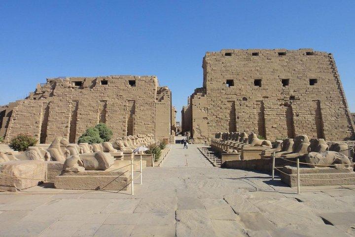 Overnight trip to luxor from safaga port