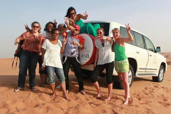 Dubai Red Dune Desert Safari with BBQ Dinner