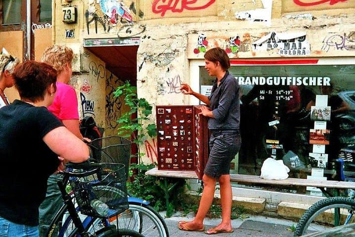 Bicycle tour through the "other" Hamburg (min.4)