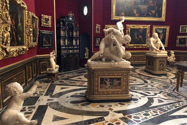Exclusive Early Morning Uffizi: Semi-Private with Private Option