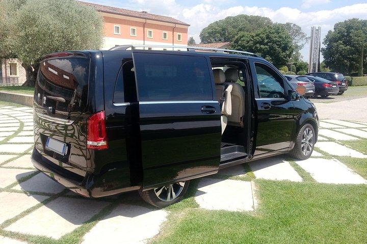 Private Transfer from Verona to Venice / Venice airport / Venice Cruise Terminal