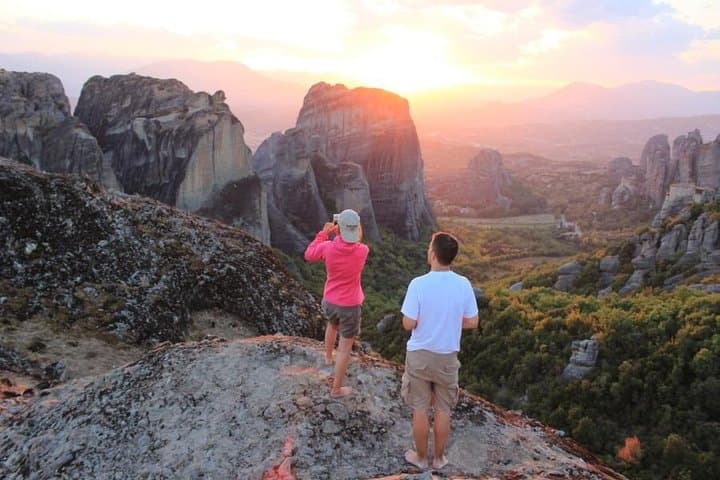 Athens: 3 days 2 nights Meteora with small size tours & hotel