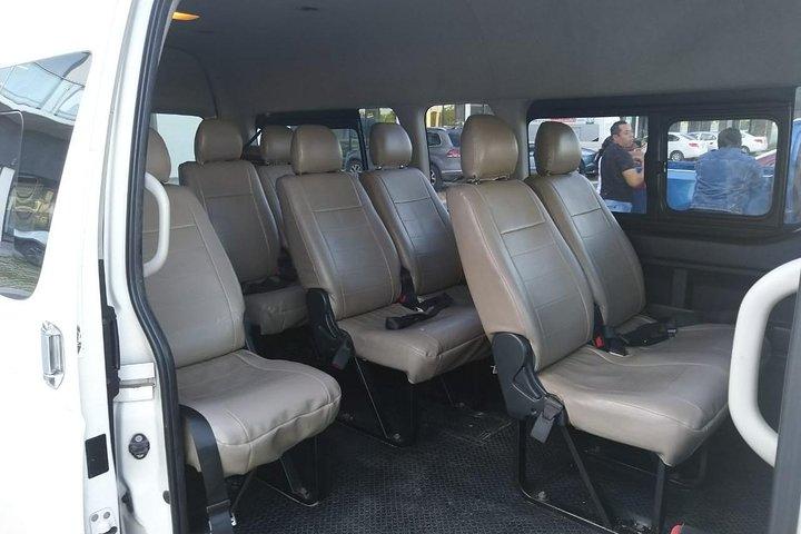 Departure Private Transfer Cancun to Cancun Airport CUN by Minivan or Minibus