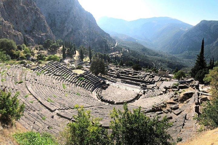 5 Days Private Tour: Delphi – Meteora – Thessaloniki & Pelio