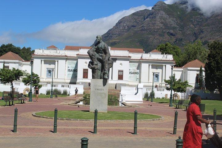 Private City Tour Table Mountain + Cable Car Ticket Camps Bay H/D