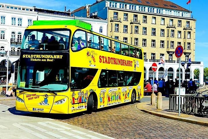 Hamburg: Hop-On Hop-Off Tour - Yellow Double Decker