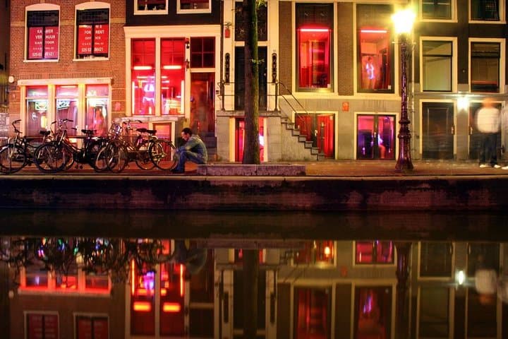 Amsterdam Red Light District and City Center Walking Tour
