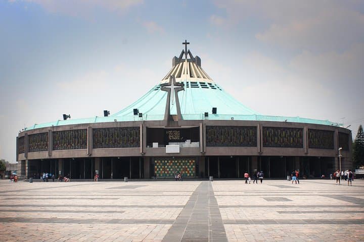 Teotihuacan & Basilica Guadalupe Tour with lunch