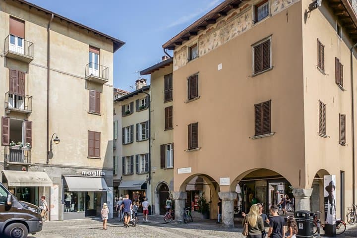 Como: 2-hour private walking tour